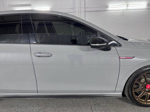 2024 Volkswagen Golf GTI 380 SE