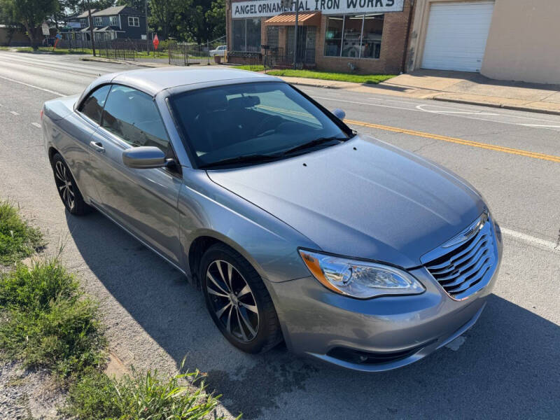 2013 Chrysler 200 S