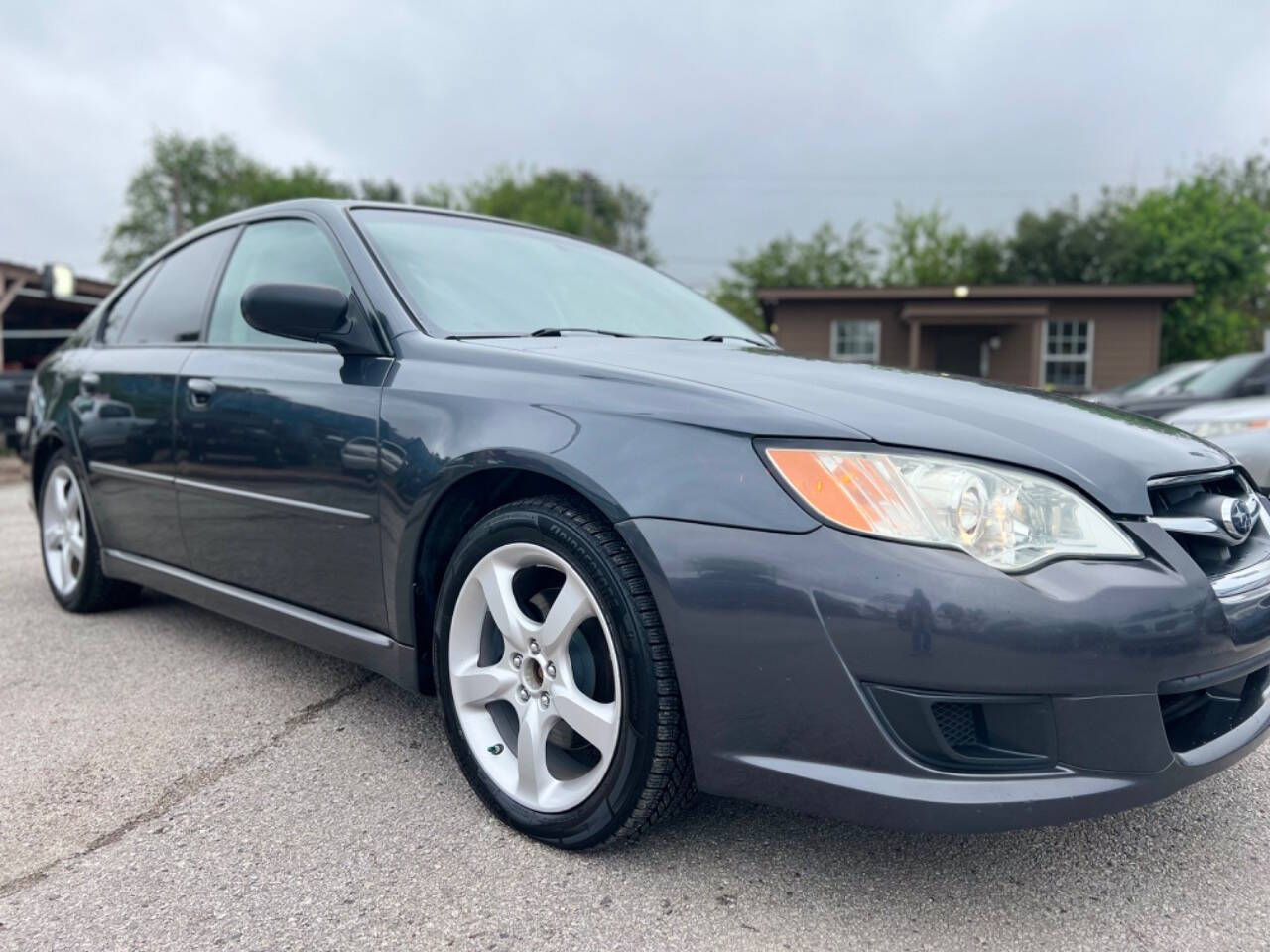 2009 Subaru Legacy for sale at J-R Auto Sales LLC in Houston, TX