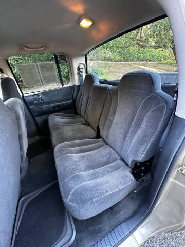 2003 Dodge Dakota