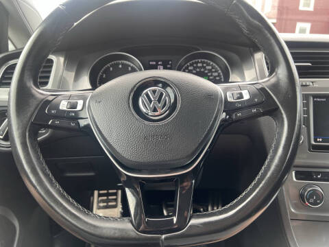 2017 Volkswagen Golf Alltrack TSI SE 4Motion