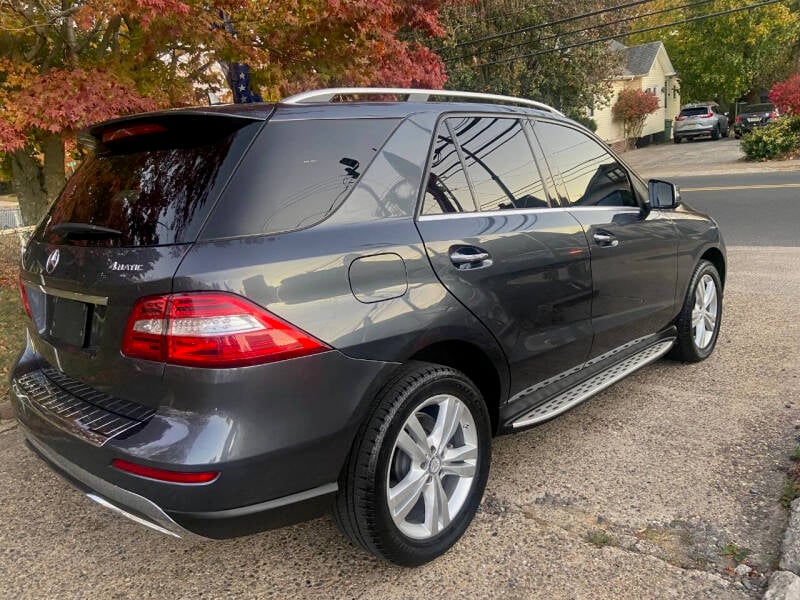 2015 Mercedes-Benz M-Class null photo 3