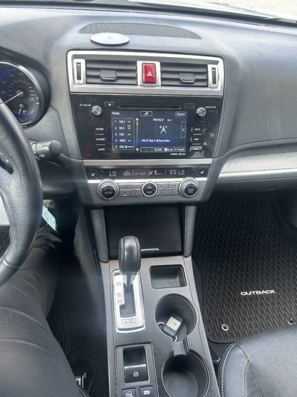 2017 Subaru Outback 2.5i Premium
