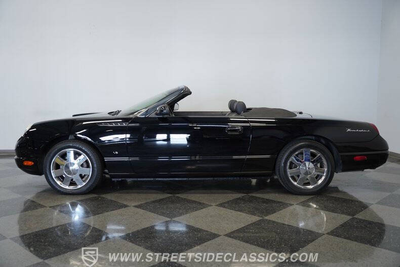 2003 Ford Thunderbird