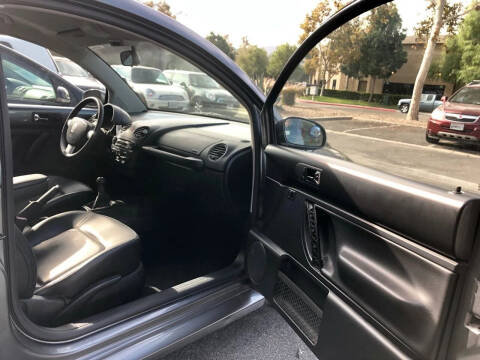 2008 Volkswagen New Beetle S