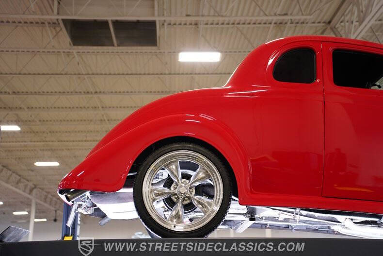 1936 Plymouth Coupe