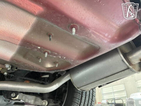 2004 Ford Thunderbird Deluxe