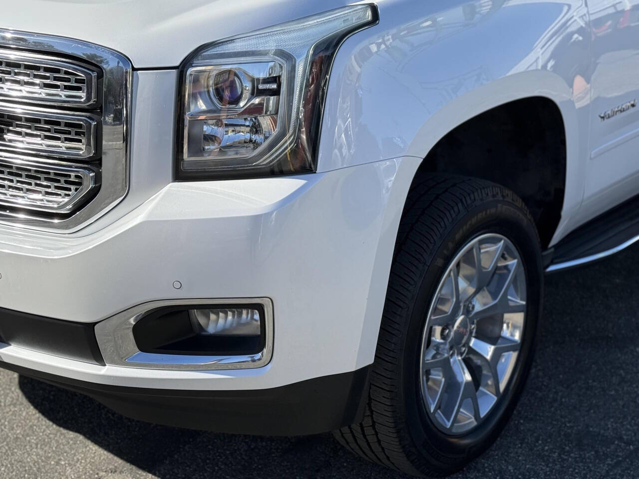 2016 GMC Yukon for sale at Best Buy Motors in Signal Hill, CA