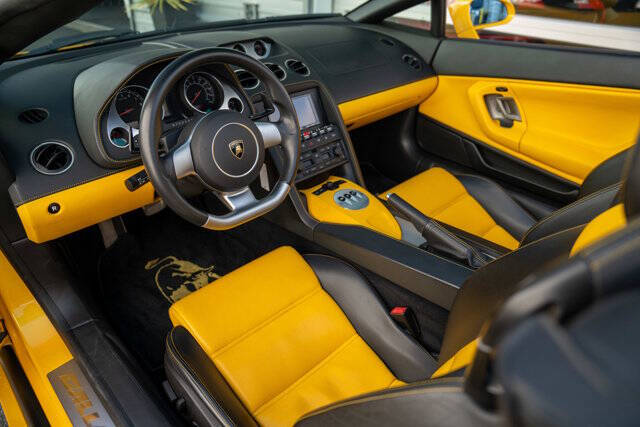 2007 Lamborghini Gallardo 12