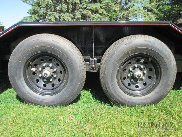 2026 Diamond T Equipment 8322SKP1406