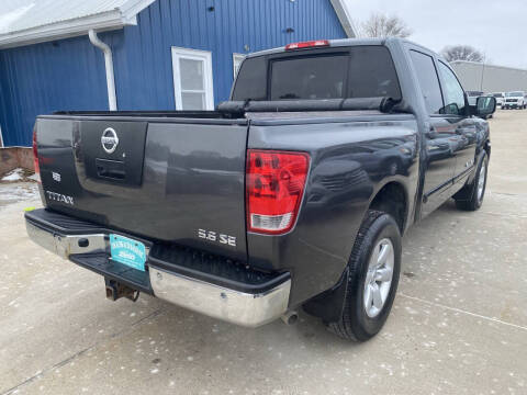 2010 Nissan Titan SE