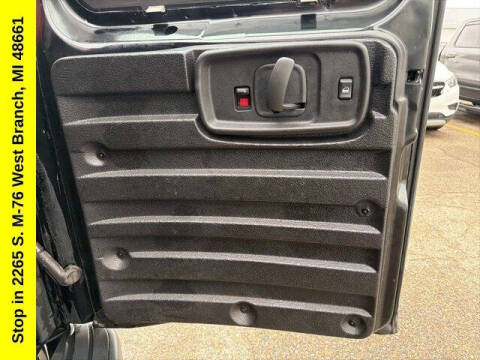 2022 GMC Savana 2500