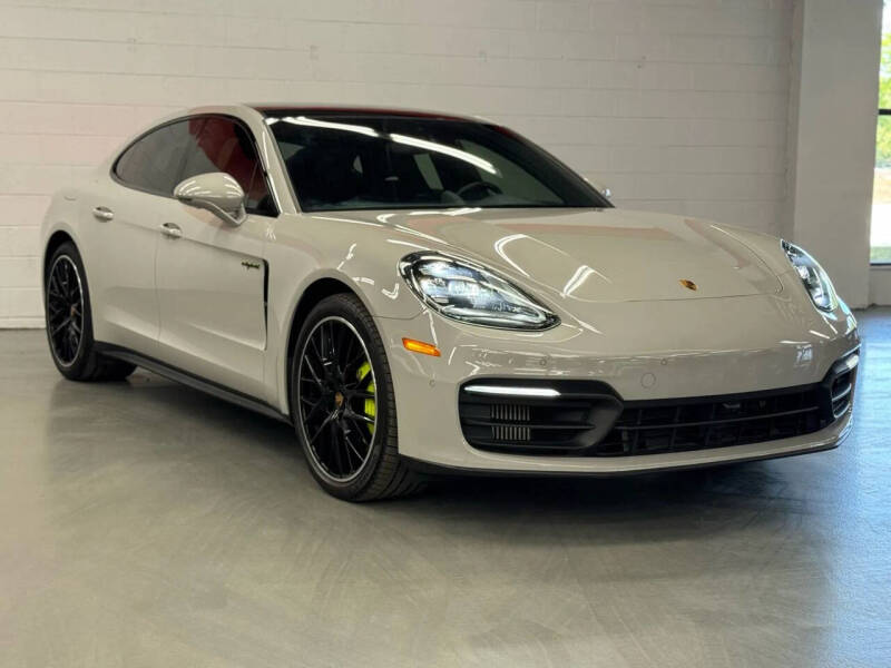 2022 Porsche Panamera 4S E-Hybrid