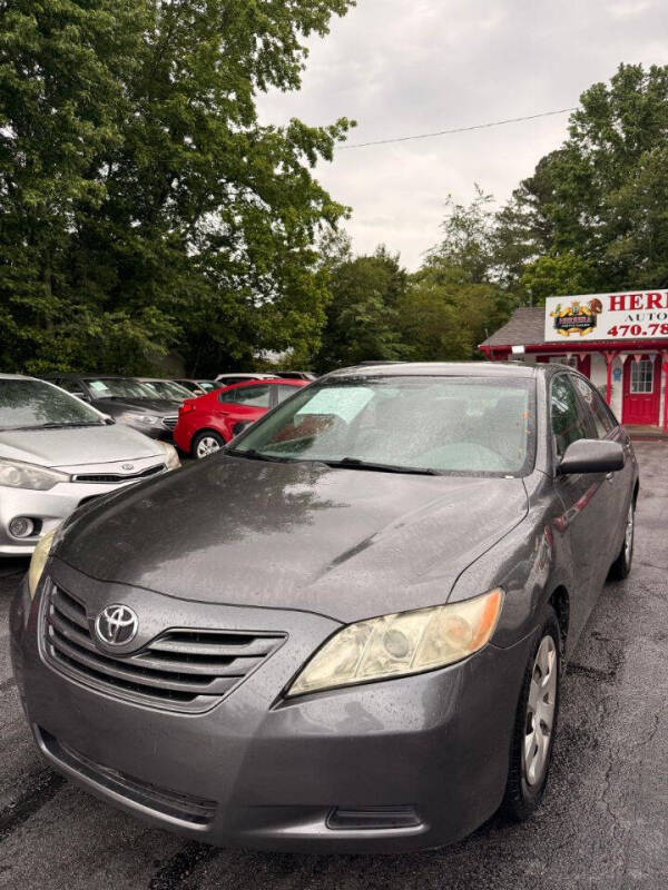 2009 Toyota Camry LE's photo