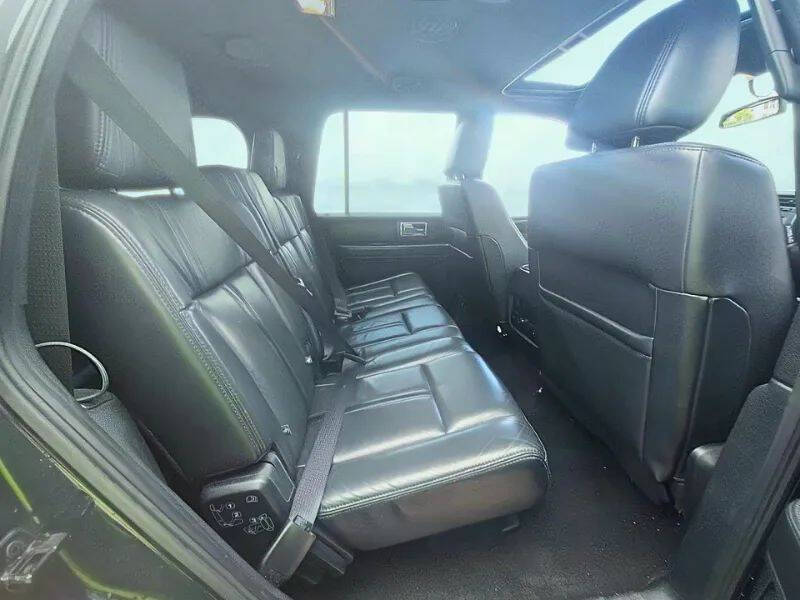 2016 Lincoln Navigator Select