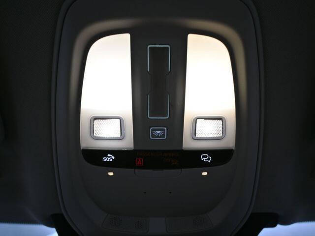 2024 Volvo XC90 B5 Plus Bright Theme