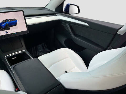 2024 Tesla Model Y Performance