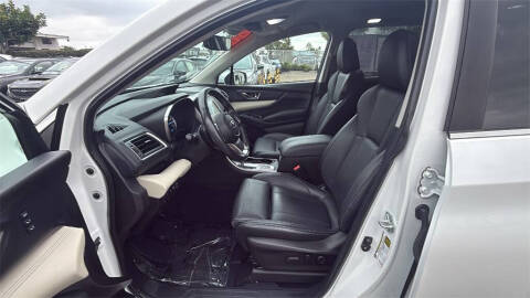 2021 Subaru Ascent Limited 8-Passenger