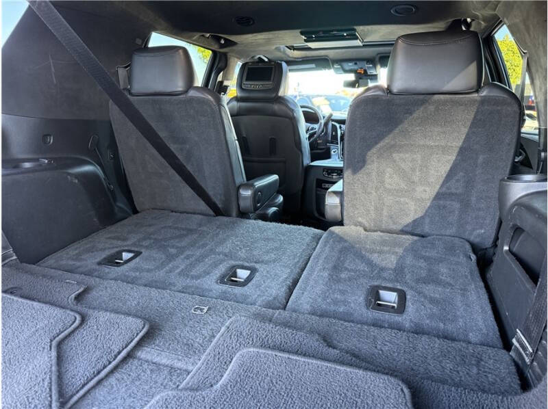 2019 Cadillac Escalade Platinum