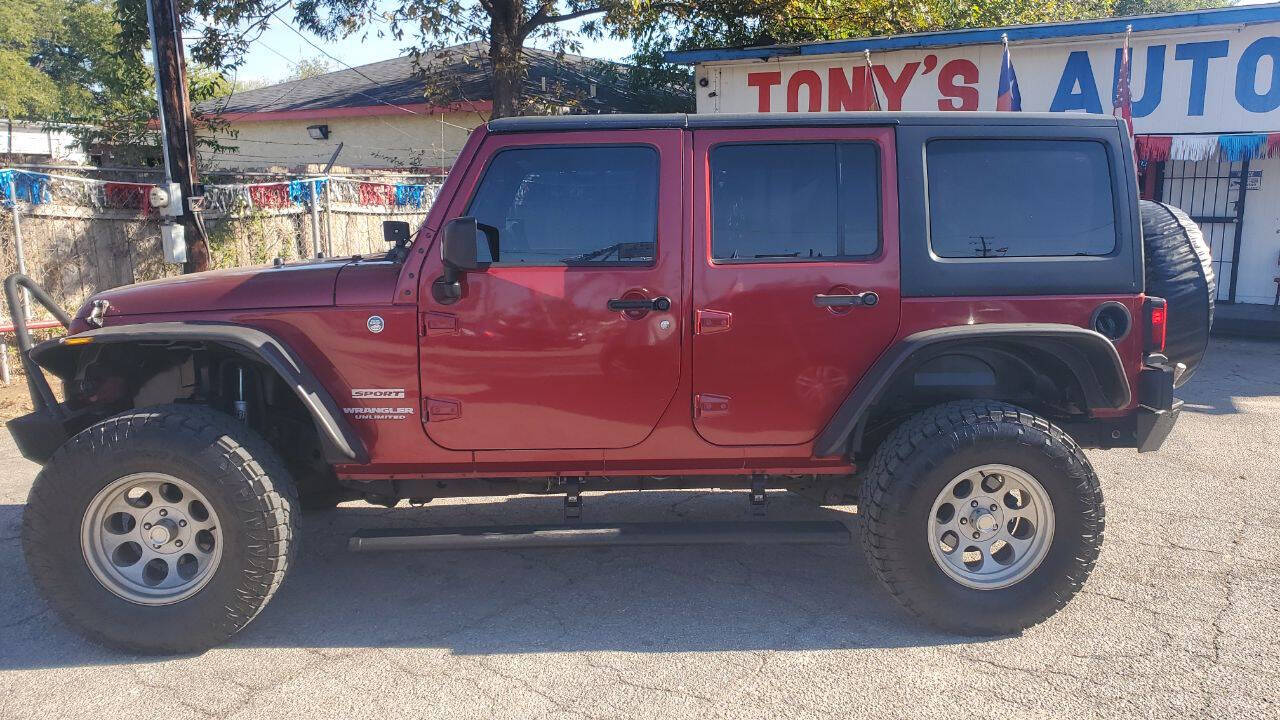 Used Car 2012 Jeep Wrangler Unlimited  Sport 4x4 4dr Suv For Sale Under $20,000 In San Antonio, Texas