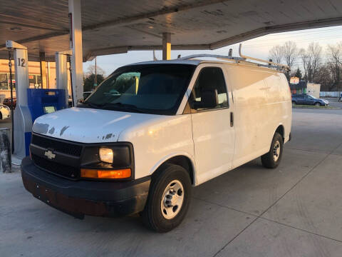 2008 Chevrolet Express Cargo for sale at JE Auto Sales LLC in Indianapolis IN