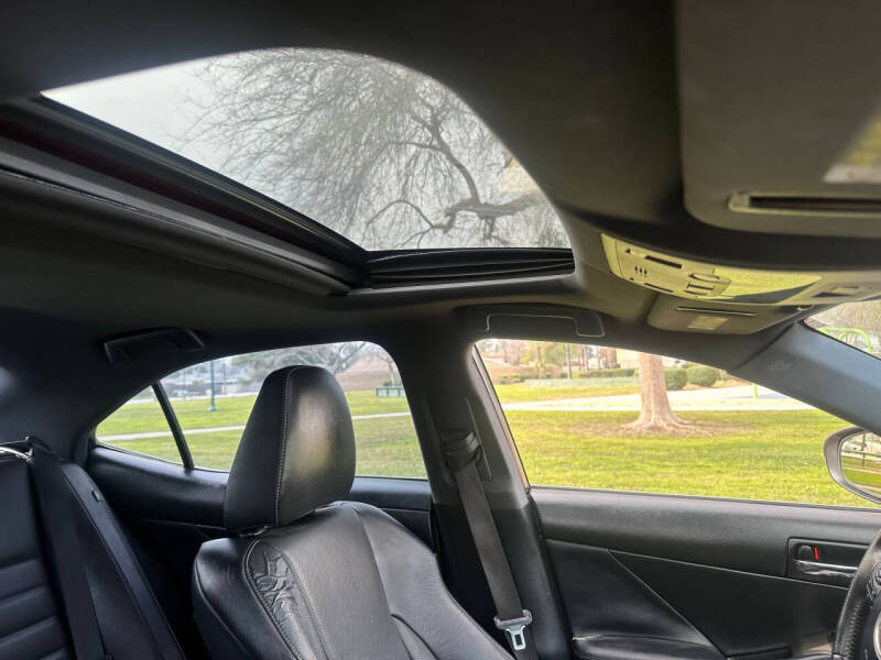 2015 Lexus IS 250