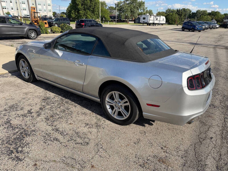 2014 Ford Mustang V6