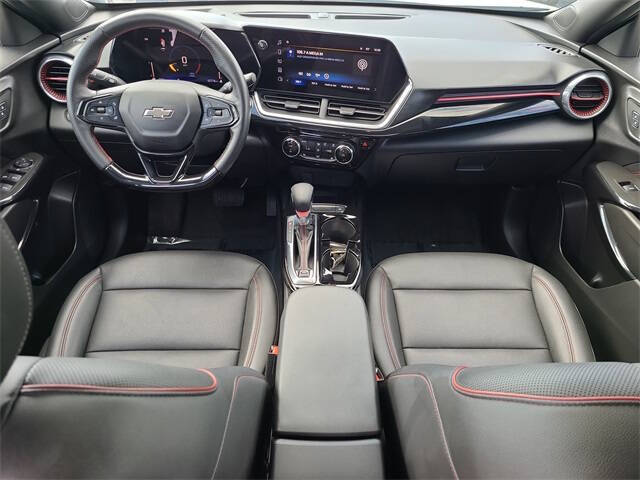 2024 Chevrolet Trax RS