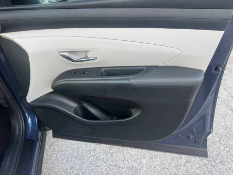 2025 Hyundai Tucson SE
