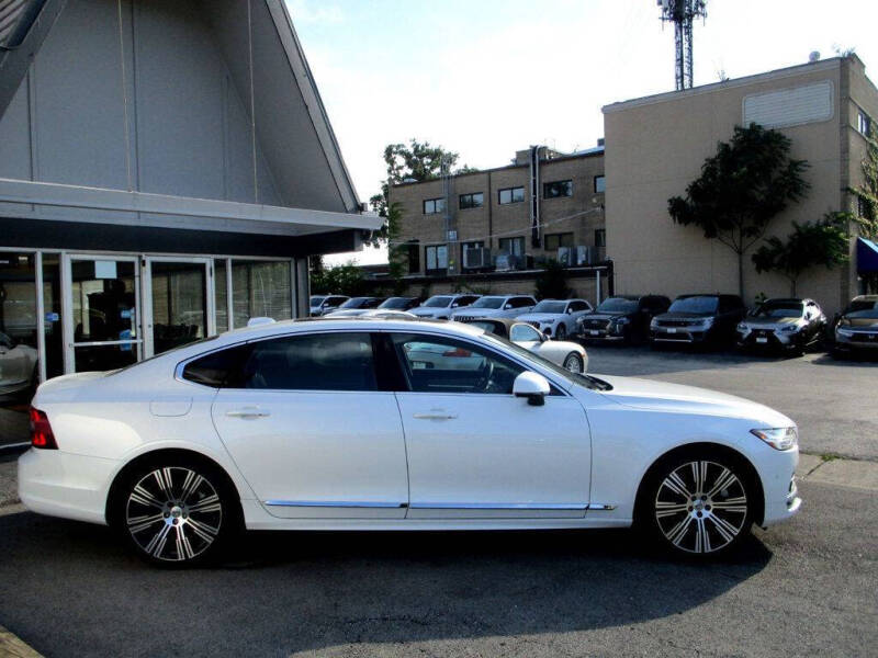 2023 Volvo S90 B6 Plus