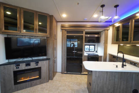 2022 F0REST RIVER ROGUE