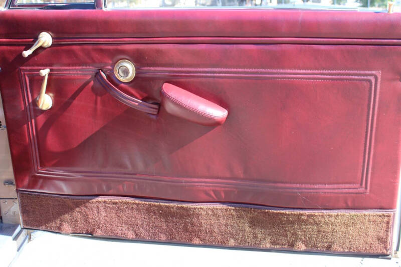 1941 Lincoln Continental