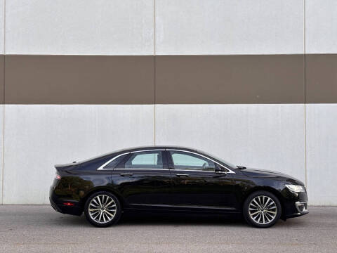 2020 Lincoln MKZ Standard