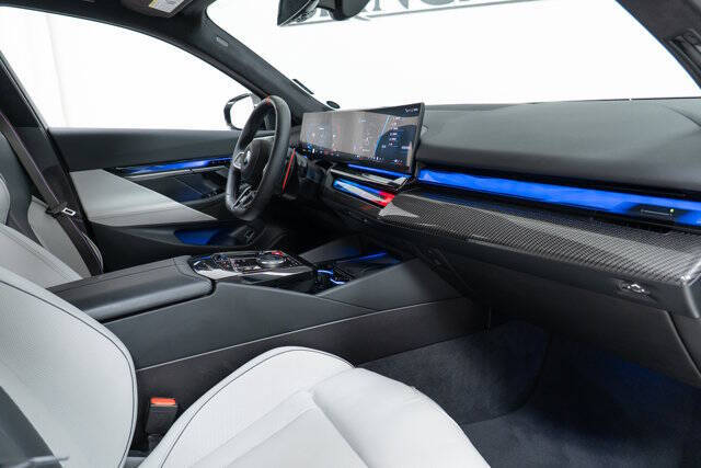2026 BMW M5