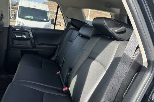 2022 Toyota 4Runner TRD Off-Road Premium