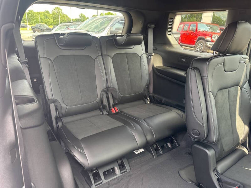 2025 Jeep Grand Cherokee L Altitude X