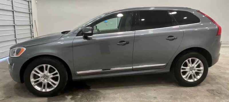 2016 Volvo XC60 T5 Drive-E Premier