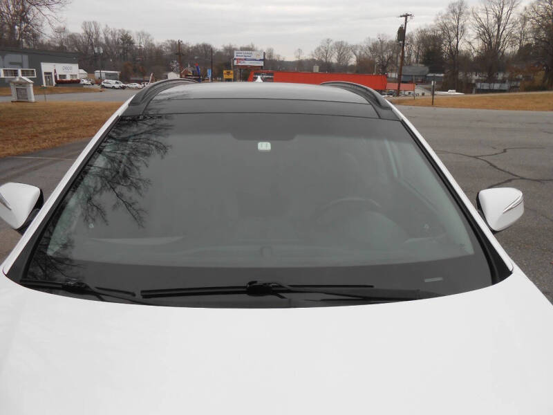 2017 Hyundai Santa Fe Sport 2.0T Ultimate