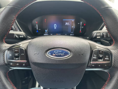 2025 Ford Escape ST-Line