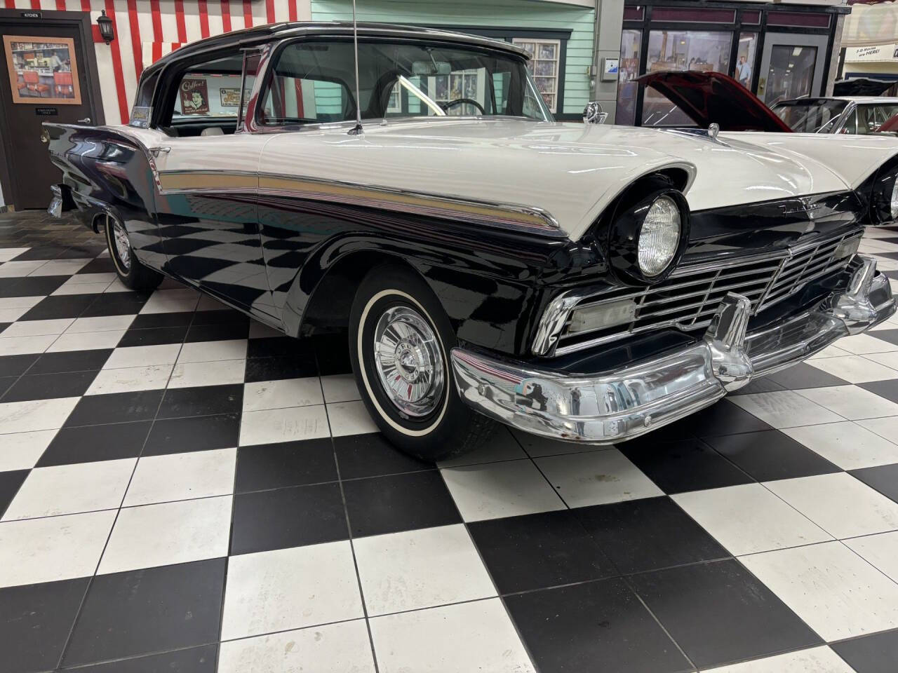 1957 Ford Fairlane 9