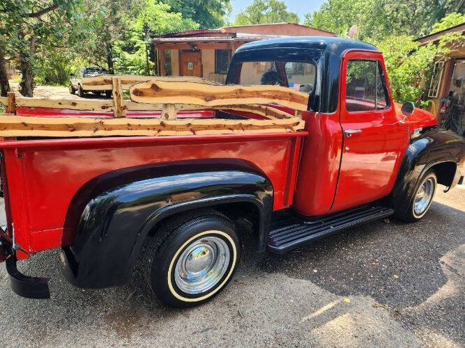 1954 Ford F-100