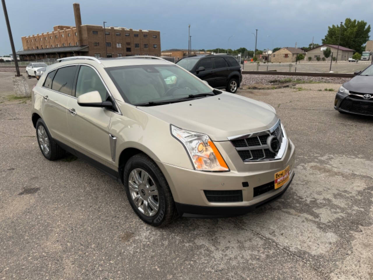 2013 Cadillac SRX for sale at BEST DEAL AUTO SALES in Moorhead, MN