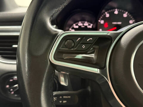 2018 Porsche Macan S