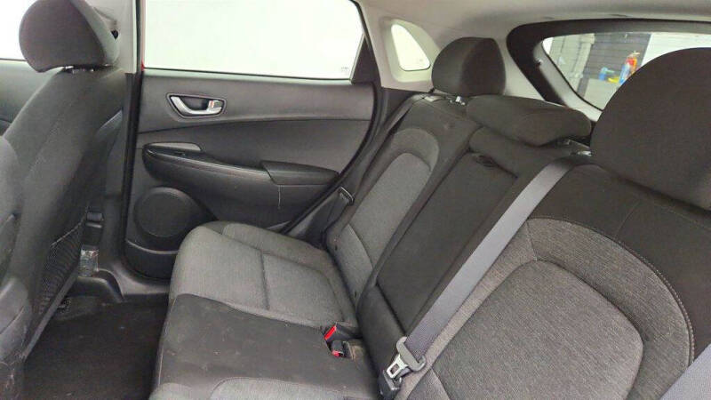 2022 Hyundai Kona Electric SEL