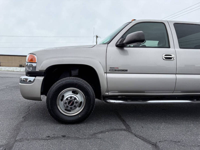 2004 GMC Sierra 3500 SLT