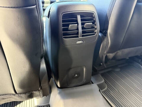 2025 Ford Escape Hybrid ST-Line Select