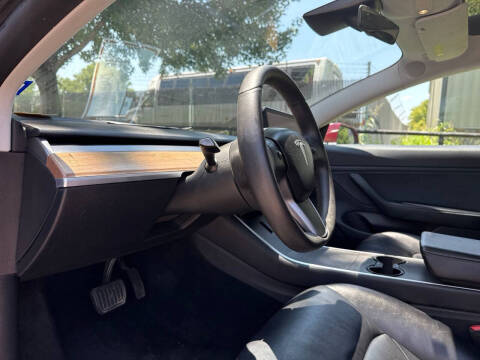 2019 Tesla Model 3 Long Range