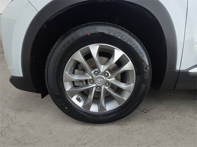 2019 Hyundai Santa Fe SE 2.4L