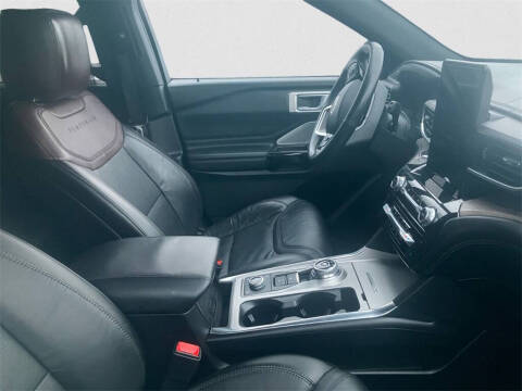 2022 Ford Explorer Platinum