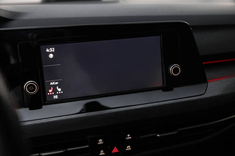 2023 Volkswagen Golf GTI 40th Anniversary Edition